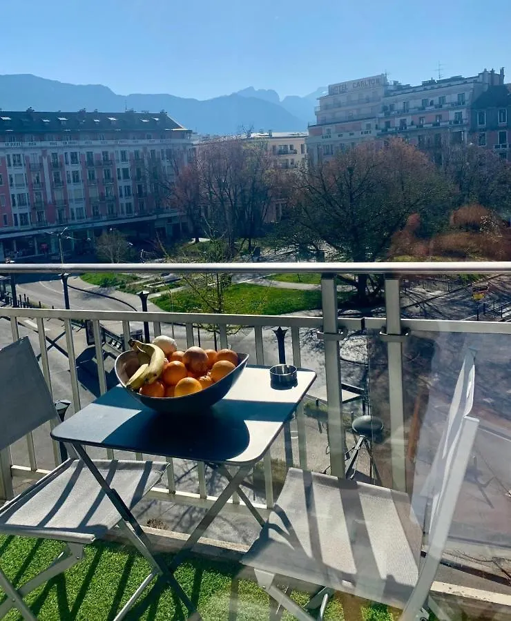 Central Park Au Centre Ville Annecy 0*,  France